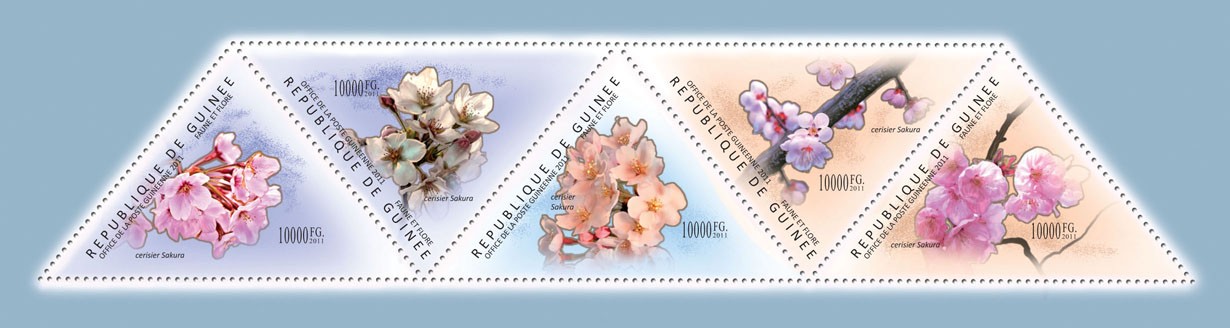 Japanese Cherry Blossoms - Sakura,  (Cerisier Sakura). - Issue of Guinée postage stamps